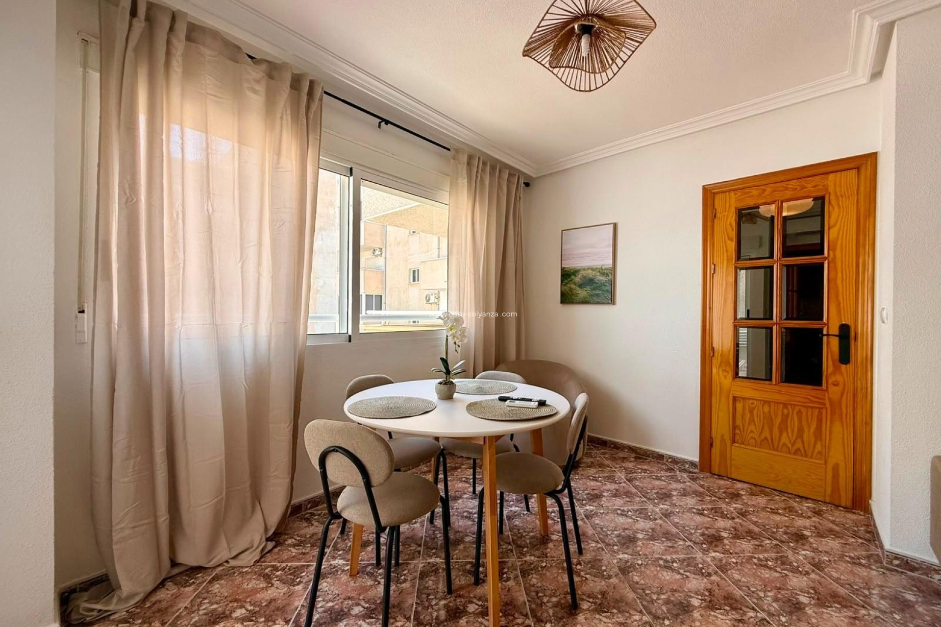 Resale - Apartment / flat - Torrevieja - Playa del Cura