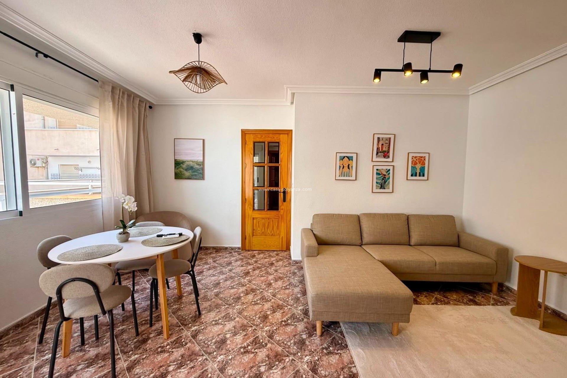 Resale - Apartment / flat - Torrevieja - Playa del Cura