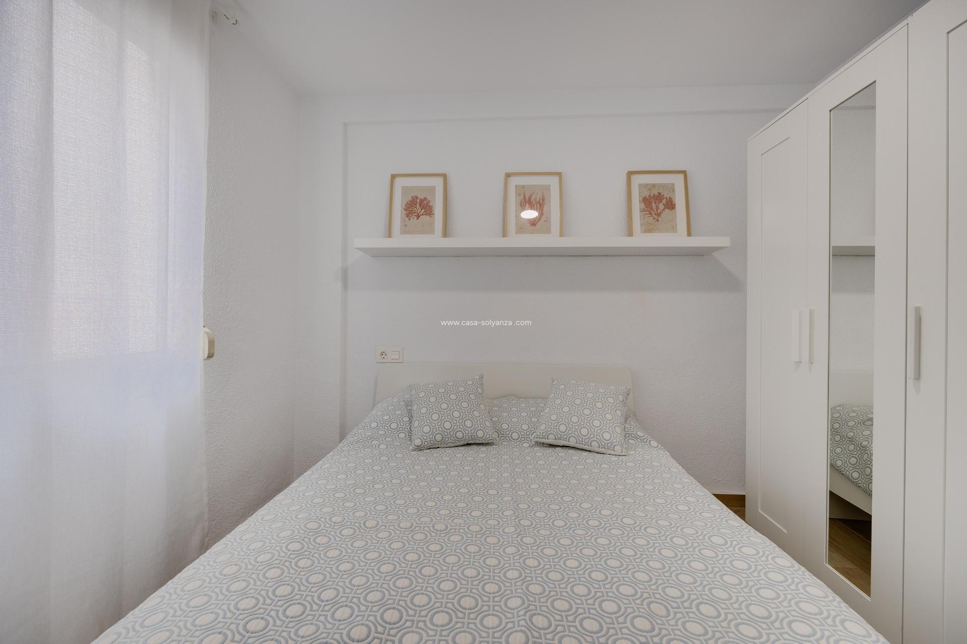 Resale - Apartment / flat - Torrevieja - Playa del Cura