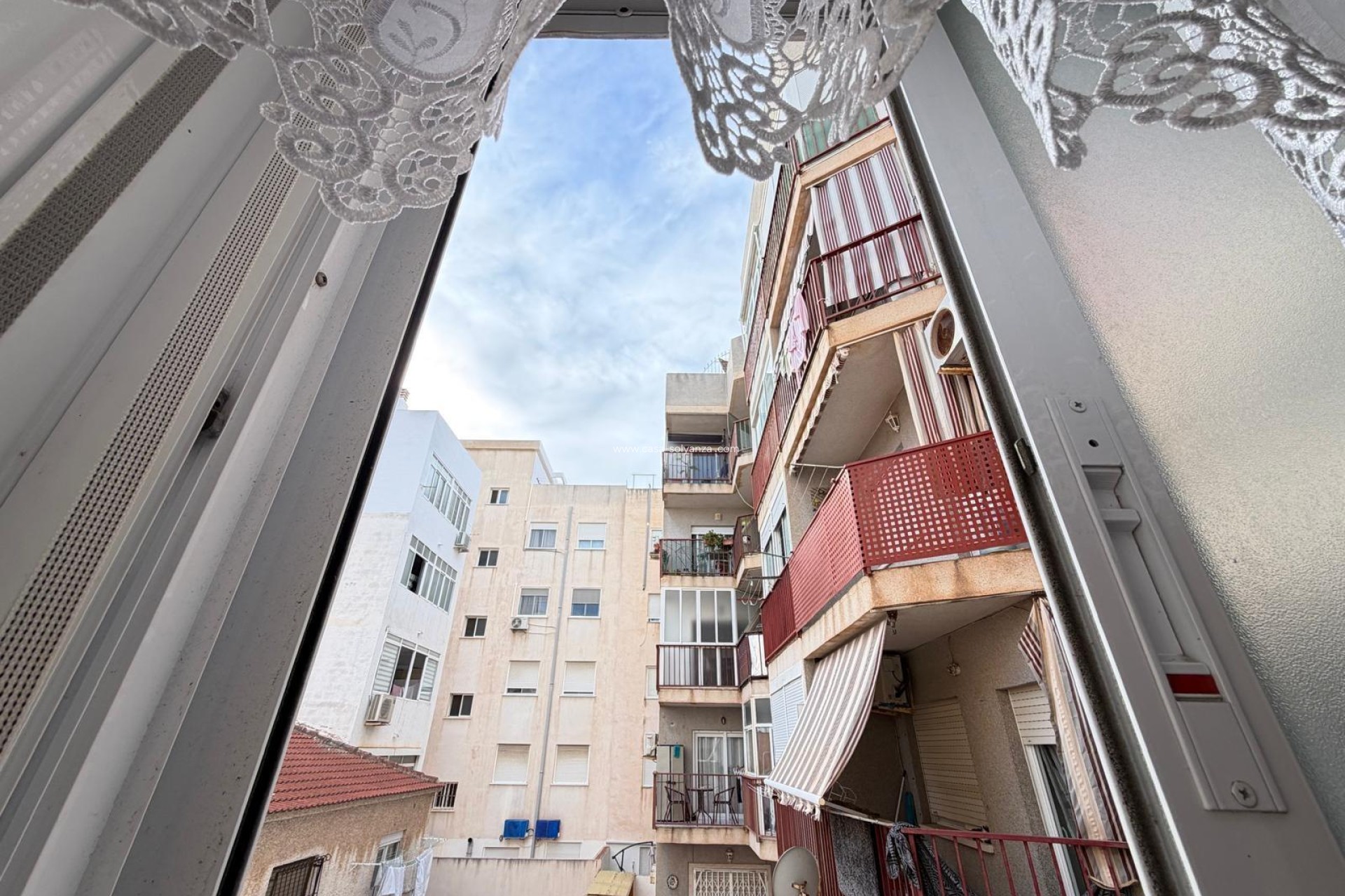 Resale - Apartment / flat - Torrevieja - Playa del Cura