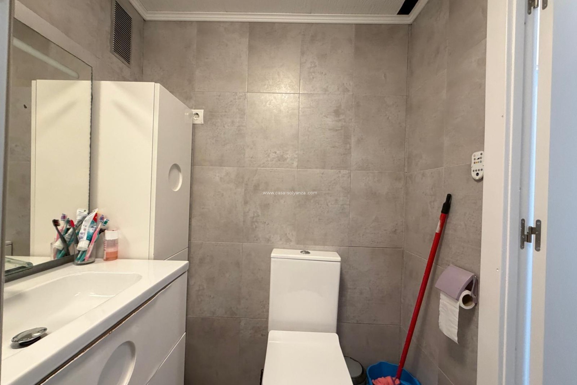Resale - Apartment / flat - Torrevieja - Playa del Cura