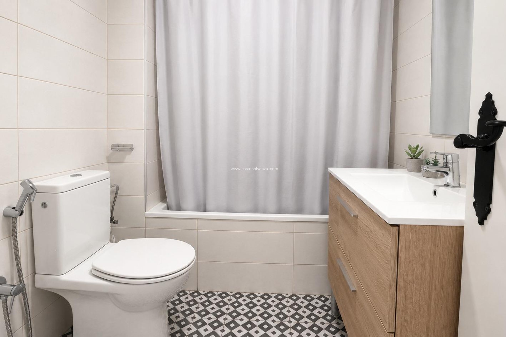 Resale - Apartment / flat - Torrevieja - Playa del Cura