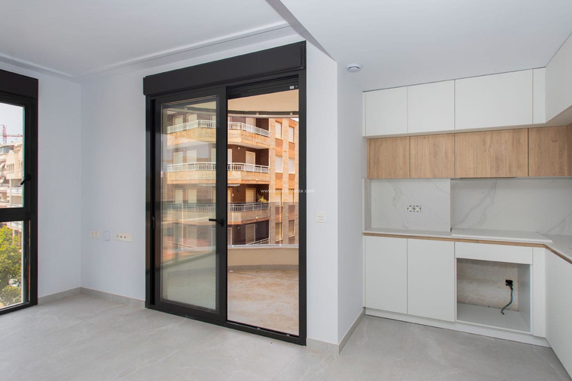 Resale - Apartment / flat - Torrevieja - Playa del Cura