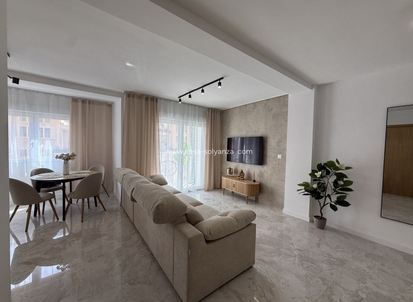 Resale - Apartment / flat - Torrevieja - Playa del Cura