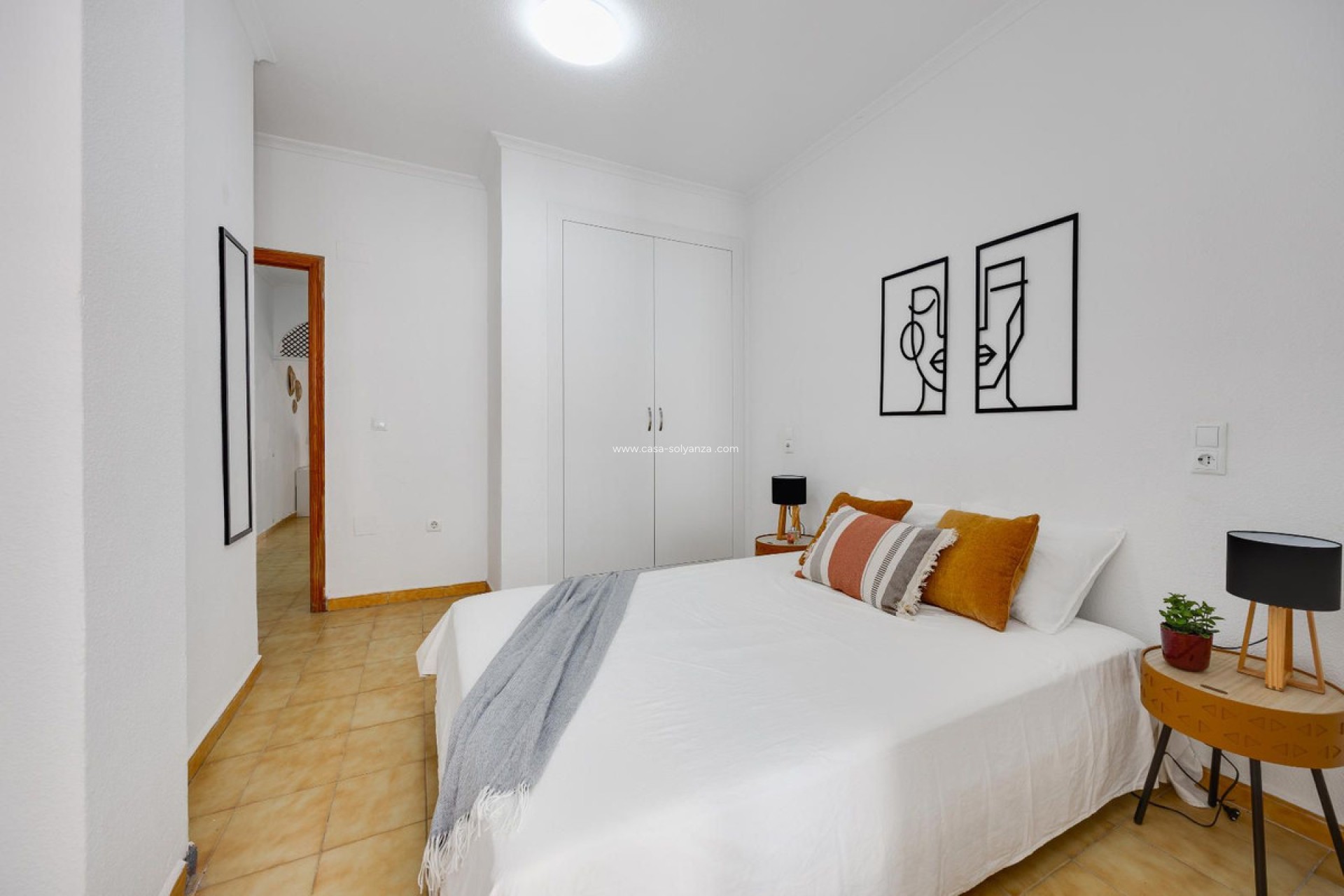 Resale - Apartment / flat - Torrevieja - Playa del Cura