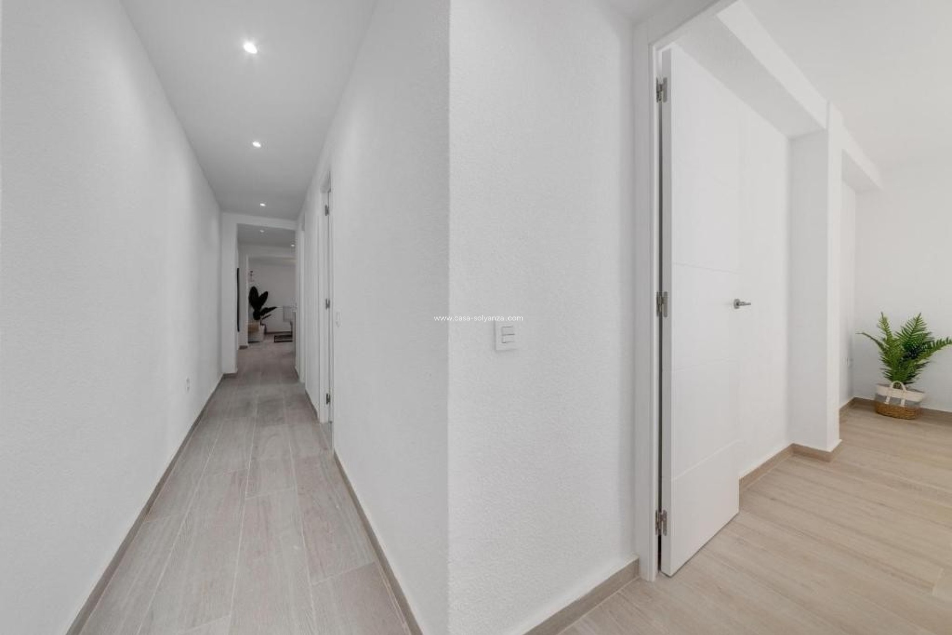 Resale - Apartment / flat - Torrevieja - Playa del Cura