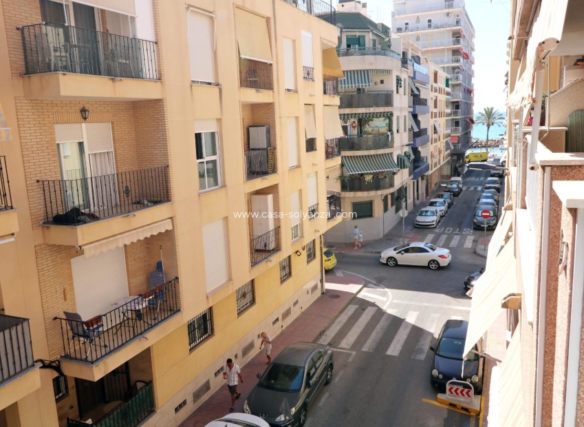 Resale - Apartment / flat - Torrevieja - Playa del Cura