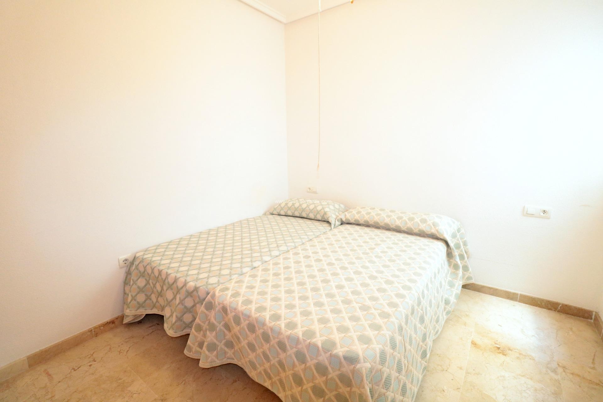Resale - Apartment / flat - Torrevieja - Playa del Cura