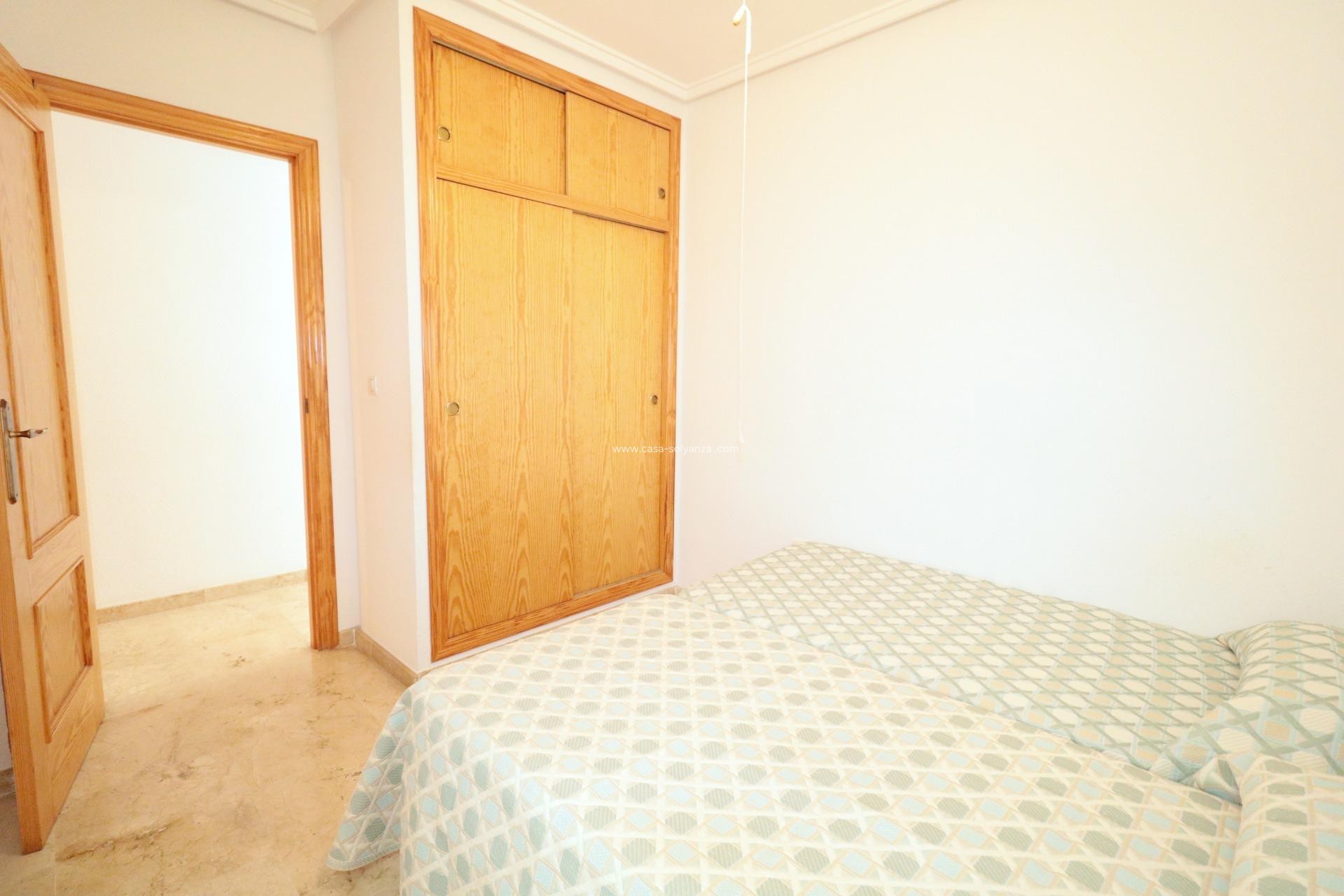 Resale - Apartment / flat - Torrevieja - Playa del Cura