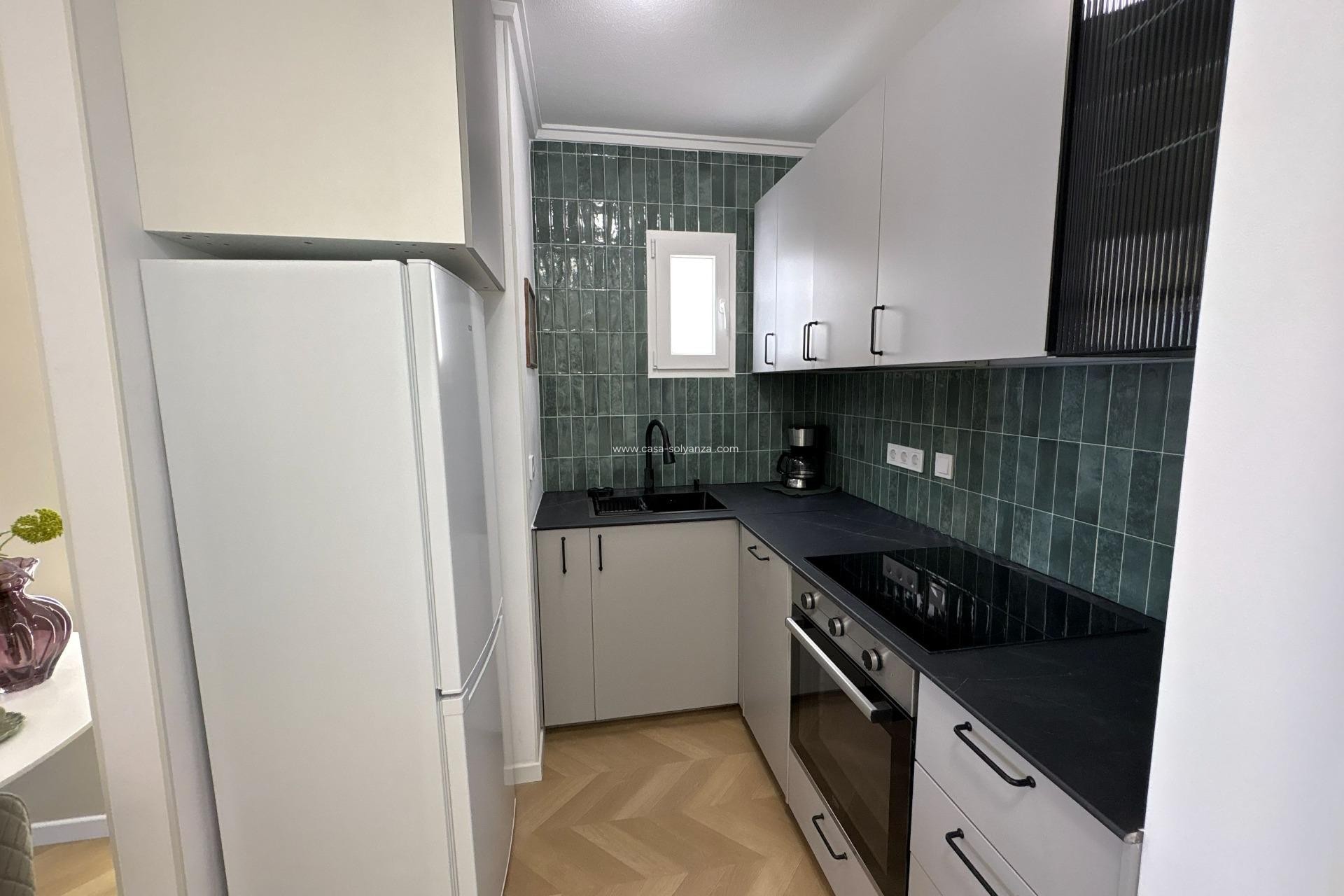 Resale - Apartment / flat - Torrevieja - Playa del Cura