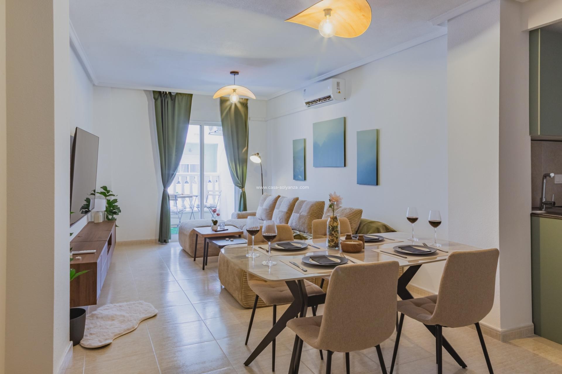 Resale - Apartment / flat - Torrevieja - Playa del Cura