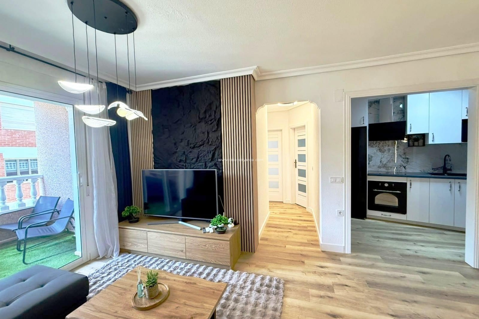 Resale - Apartment / flat - Torrevieja - Playa del Cura