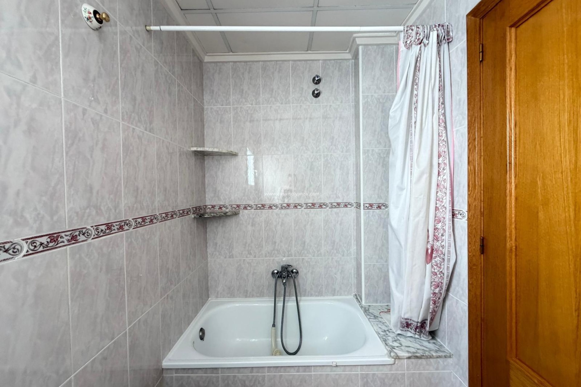 Resale - Apartment / flat - Torrevieja - Playa del Cura