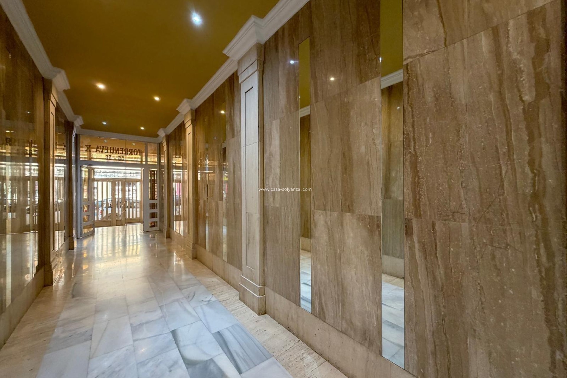 Resale - Apartment / flat - Torrevieja - Playa del Cura