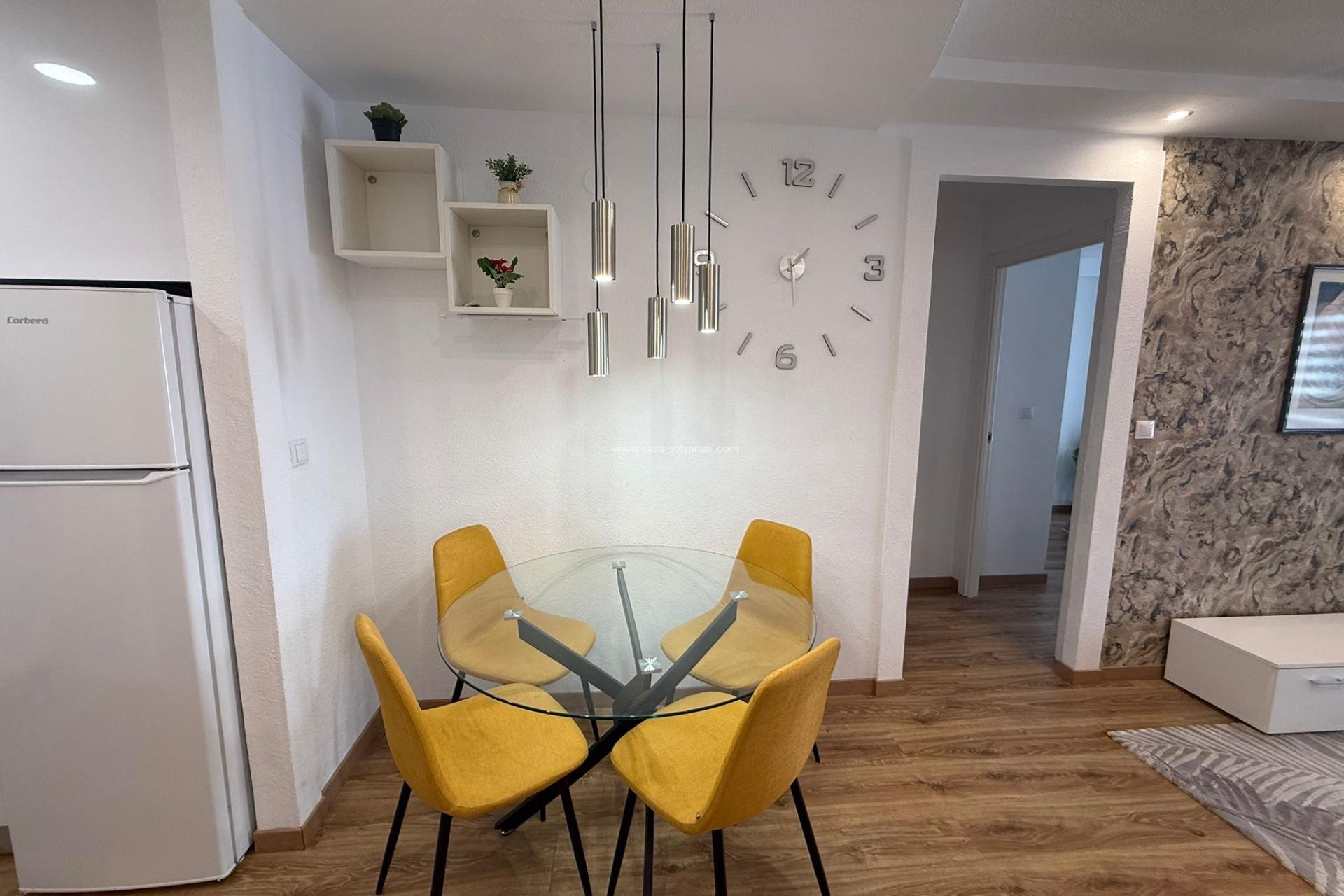 Resale - Apartment / flat - Torrevieja - Playa del Cura