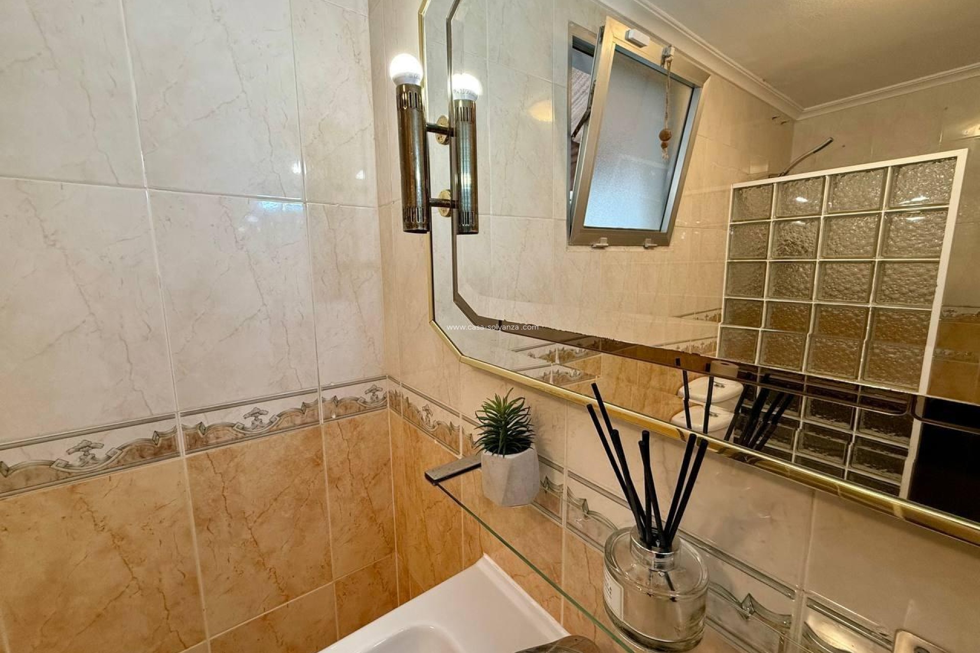 Resale - Apartment / flat - Torrevieja - Playa del Cura