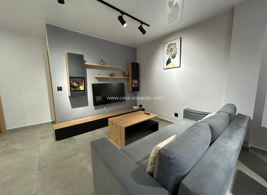 Resale - Apartment / flat - Torrevieja - Playa del Cura
