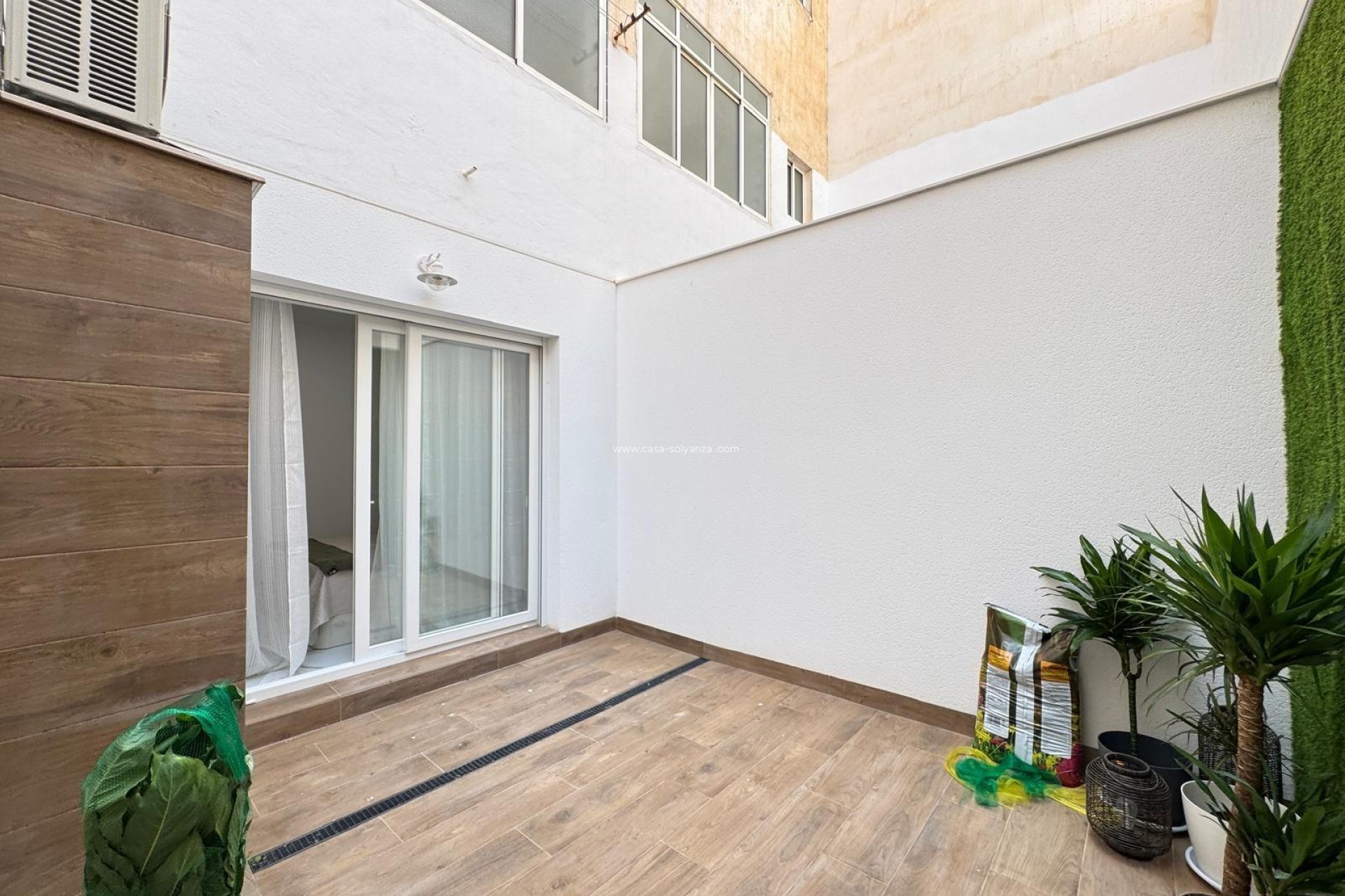 Resale - Apartment / flat - Torrevieja - Playa del Cura