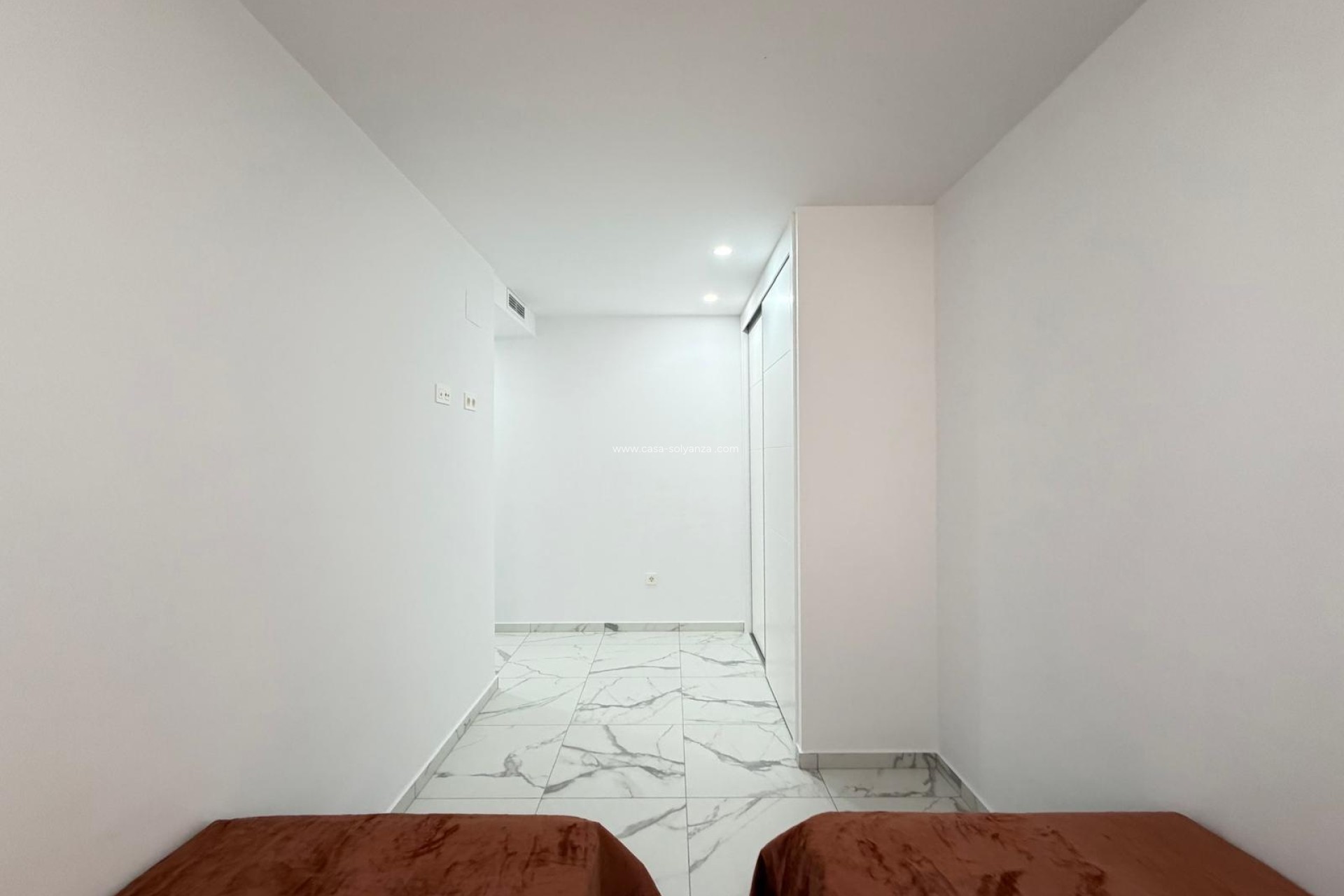 Resale - Apartment / flat - Torrevieja - Playa del Cura
