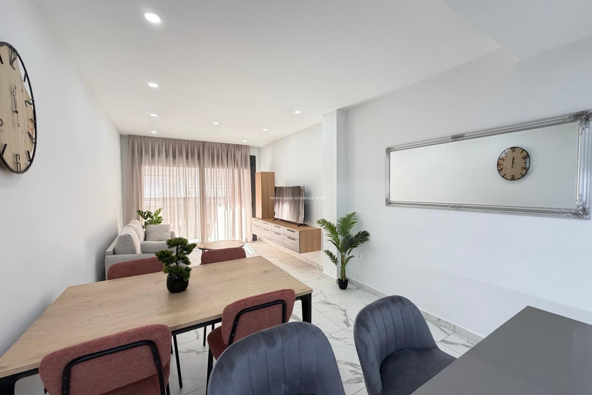 Resale - Apartment / flat - Torrevieja - Playa del Cura