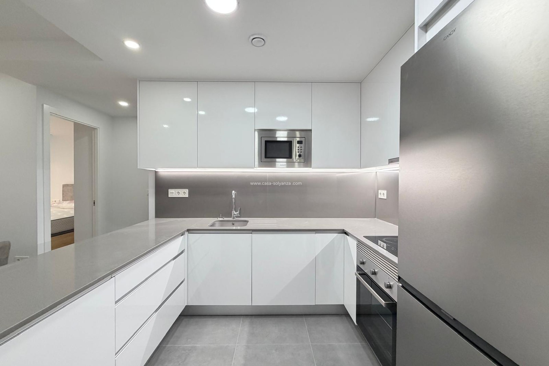 Resale - Apartment / flat - Torrevieja - Playa del Cura