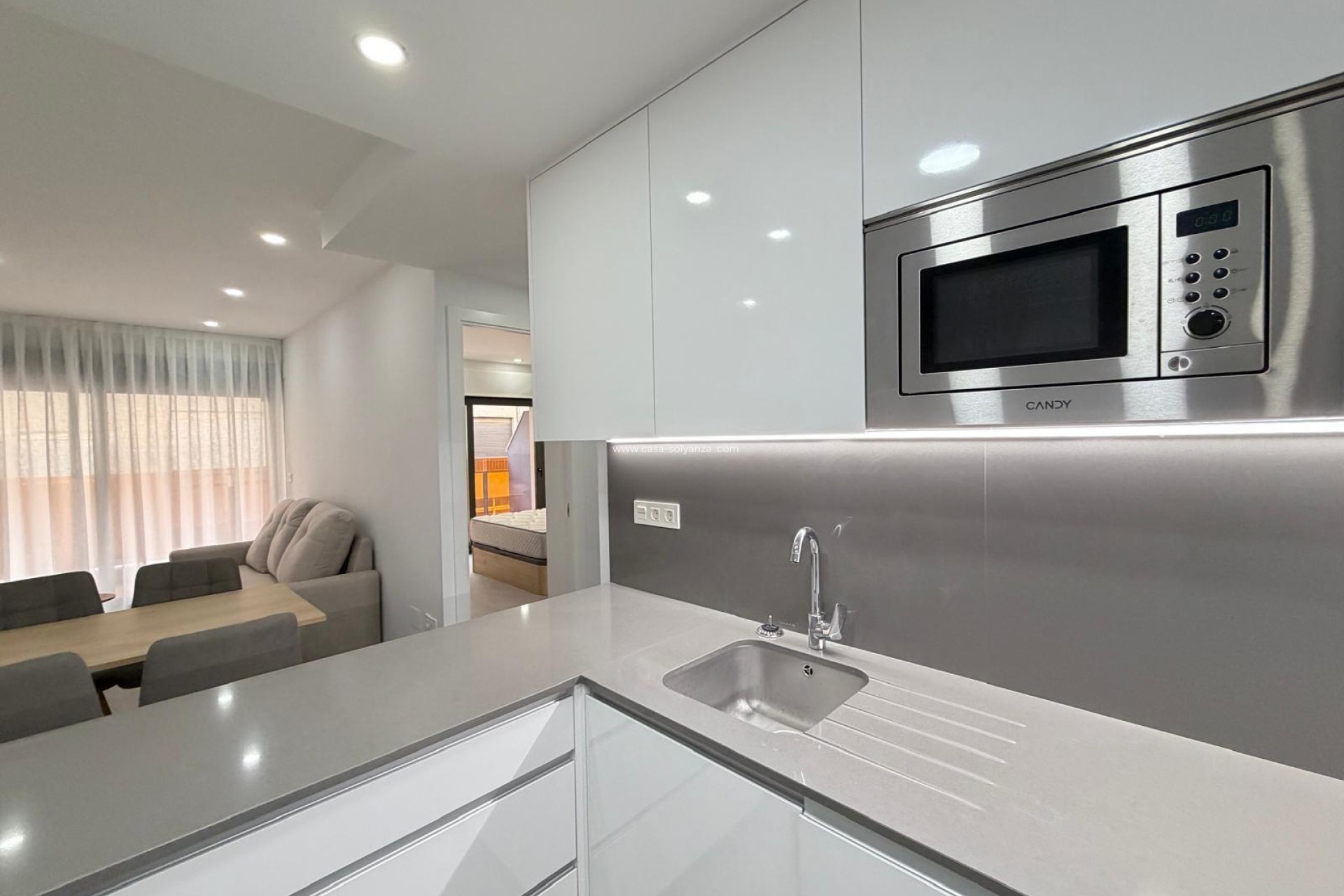 Resale - Apartment / flat - Torrevieja - Playa del Cura