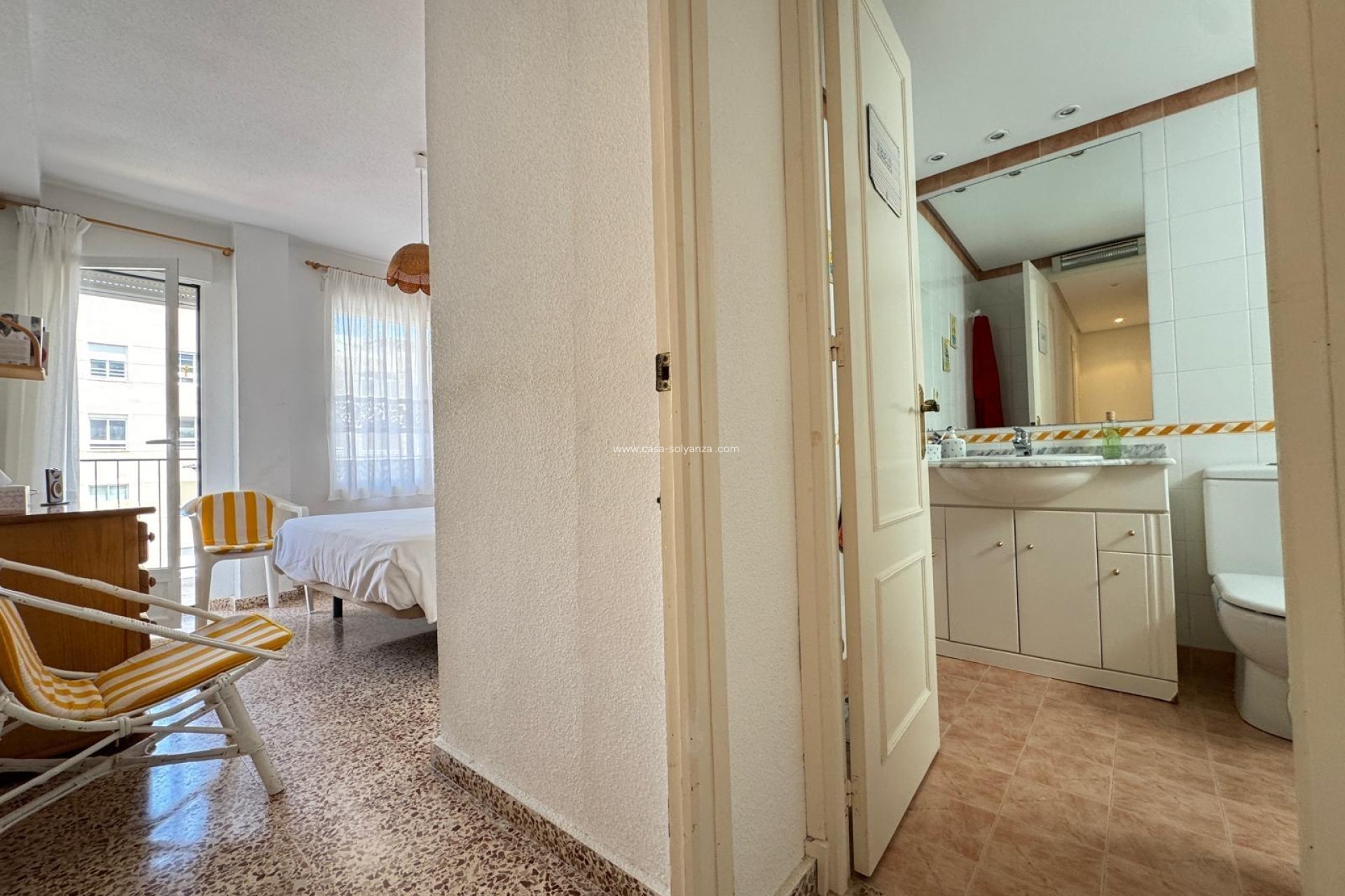 Resale - Apartment / flat - Torrevieja - Playa del Cura