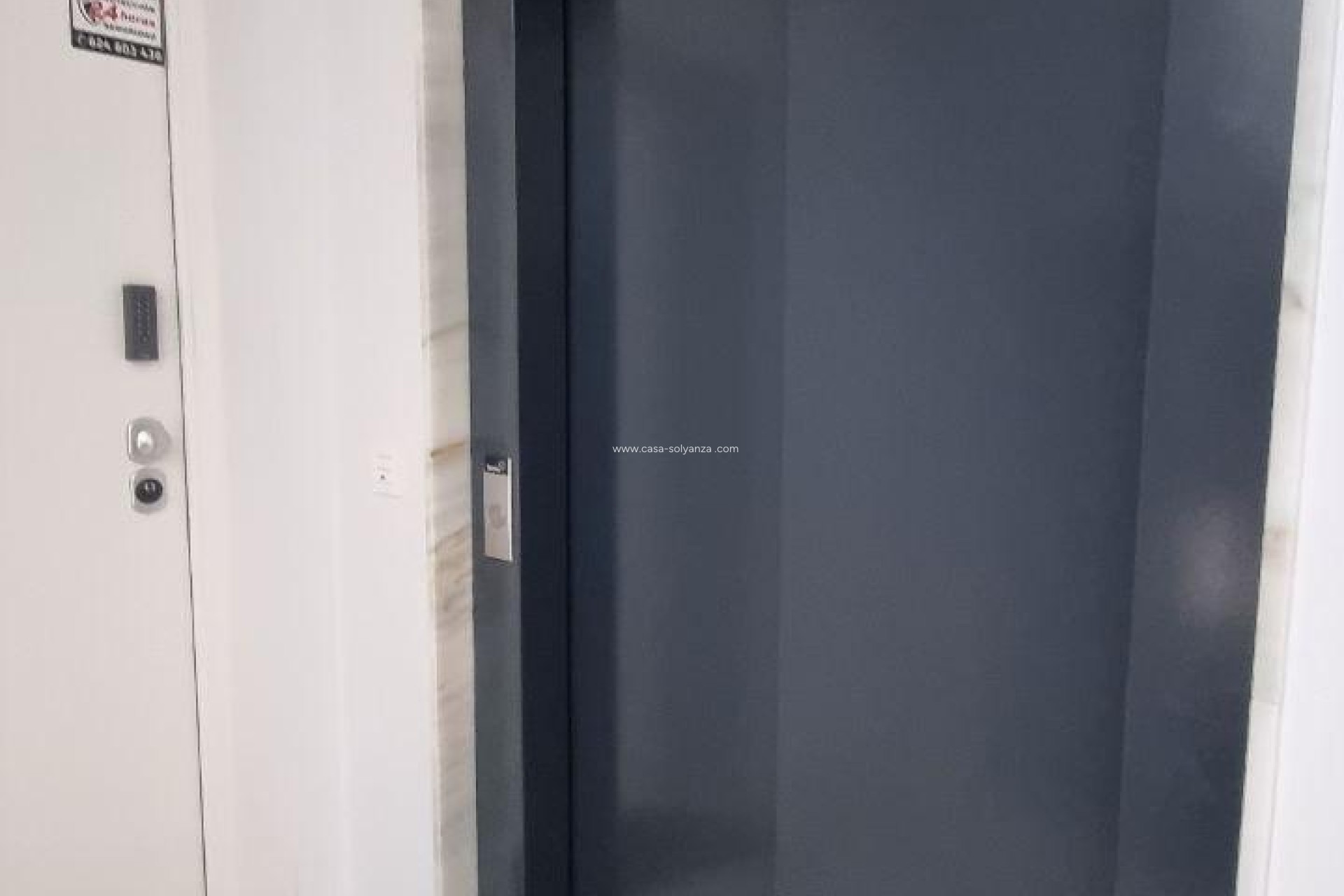 Resale - Apartment / flat - Torrevieja - Playa del Cura
