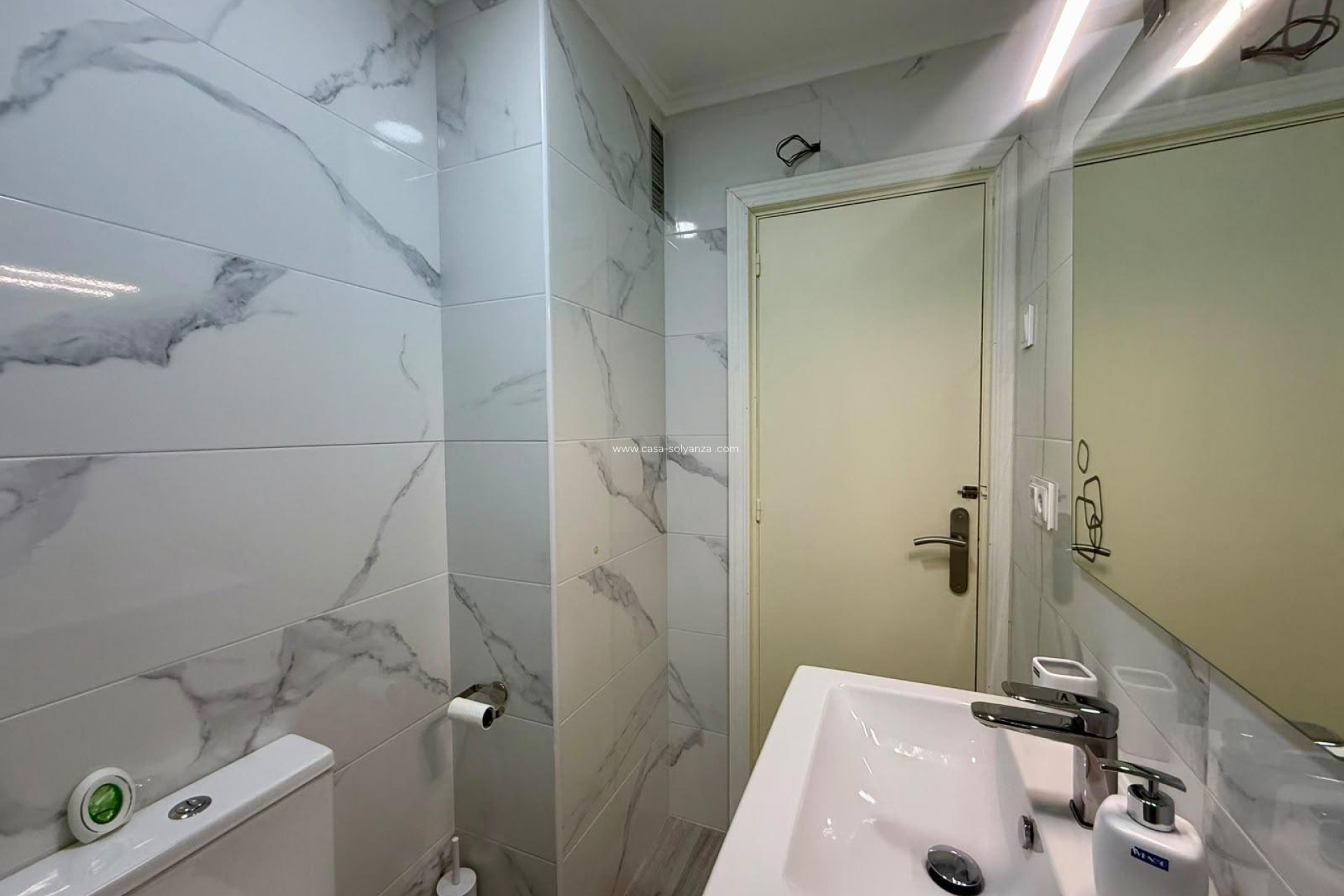 Resale - Apartment / flat - Torrevieja - Playa del Cura