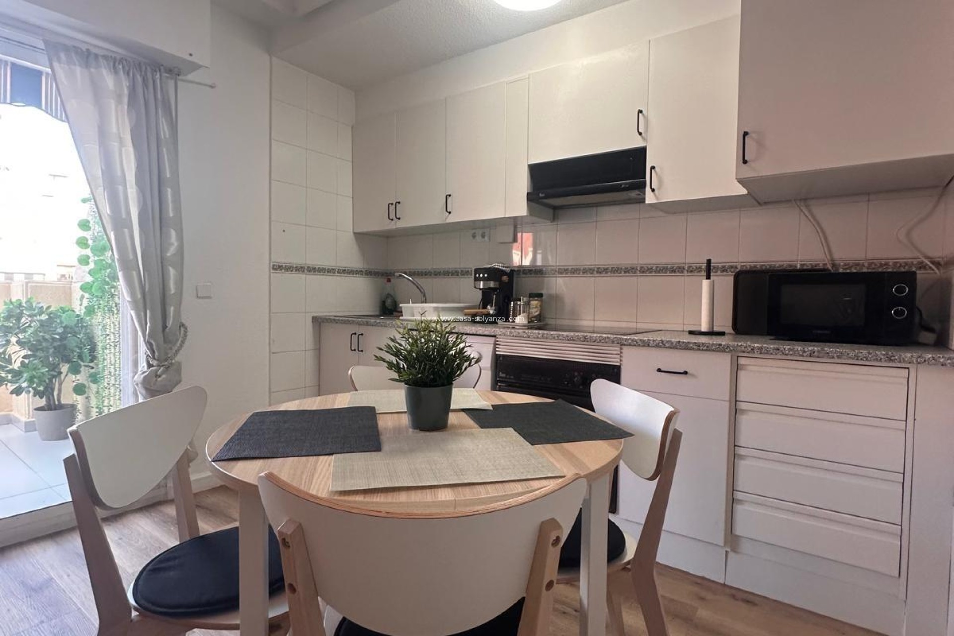 Resale - Apartment / flat - Torrevieja - Playa del Cura