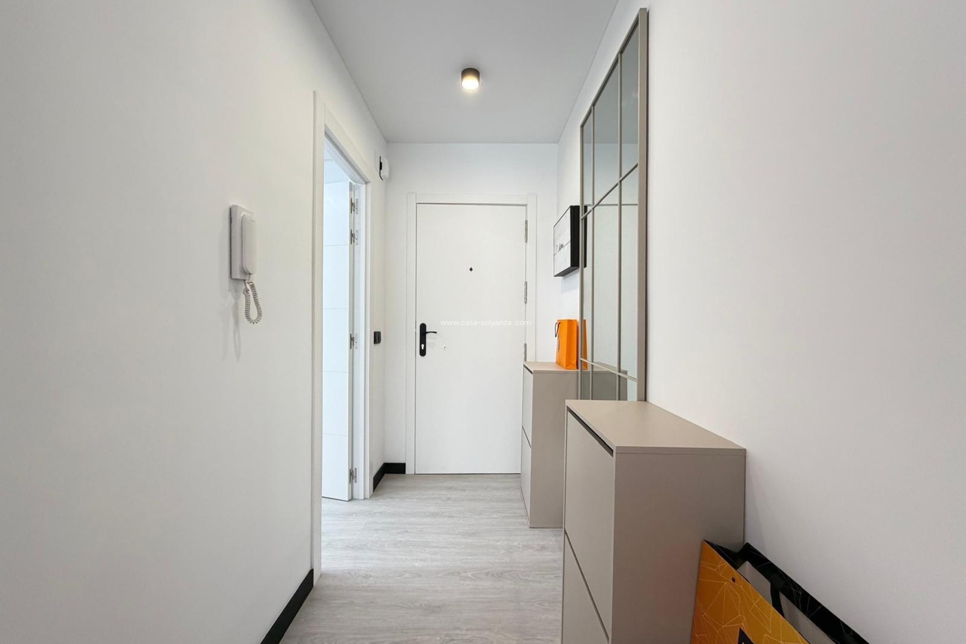 Resale - Apartment / flat - Torrevieja - Playa del Cura