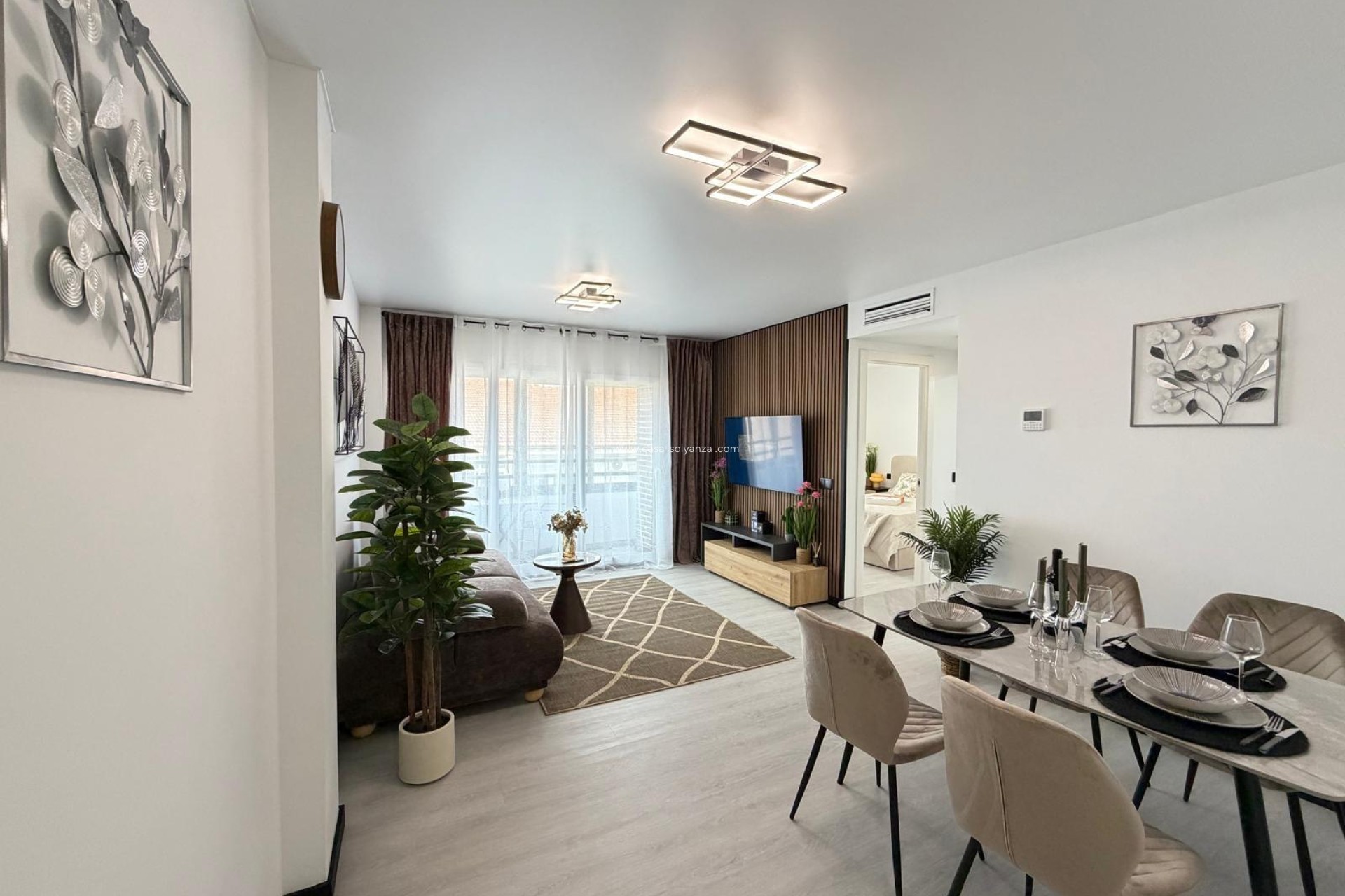 Resale - Apartment / flat - Torrevieja - Playa del Cura