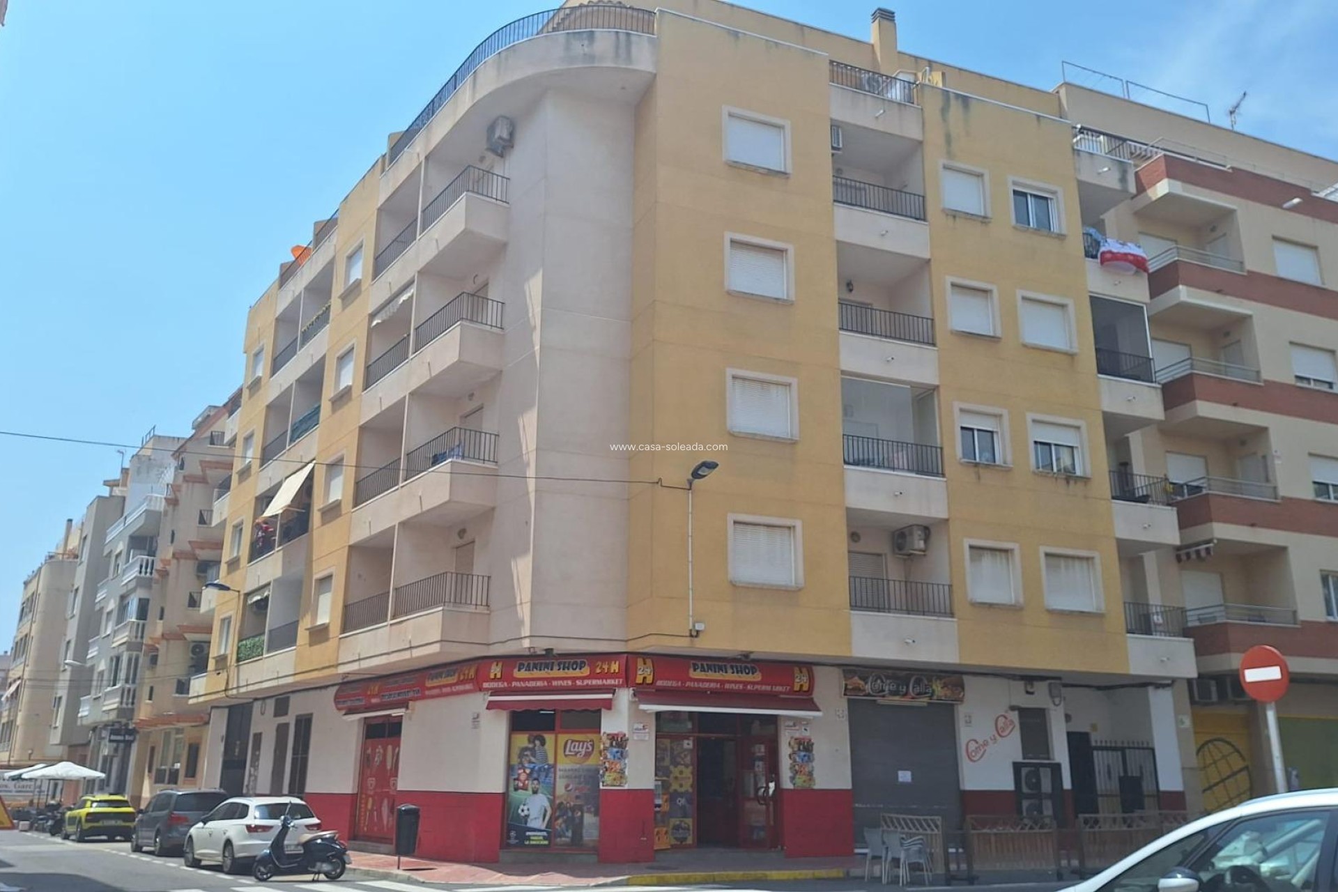 Resale - Apartment / flat - Torrevieja - Playa del Cura