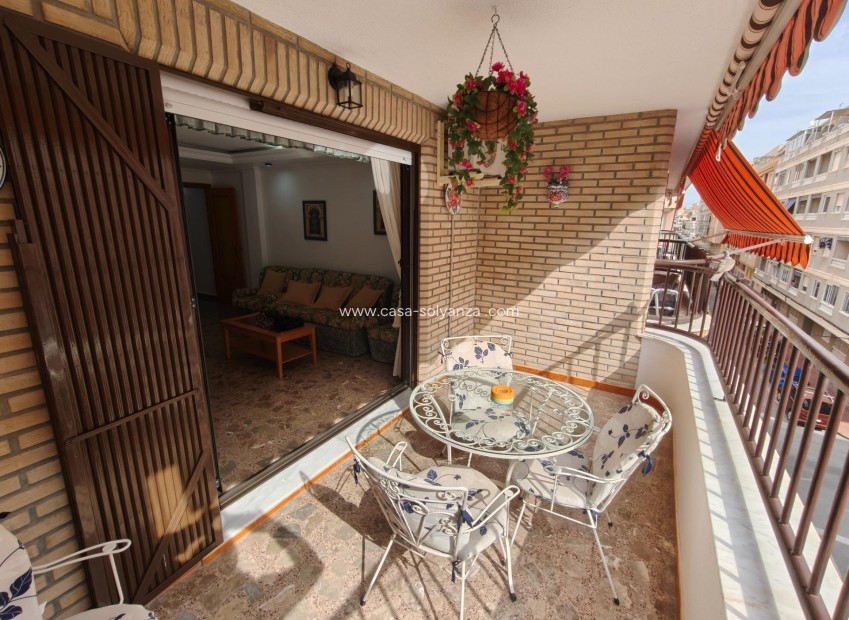 Resale - Apartment / flat - Torrevieja - Playa del Cura