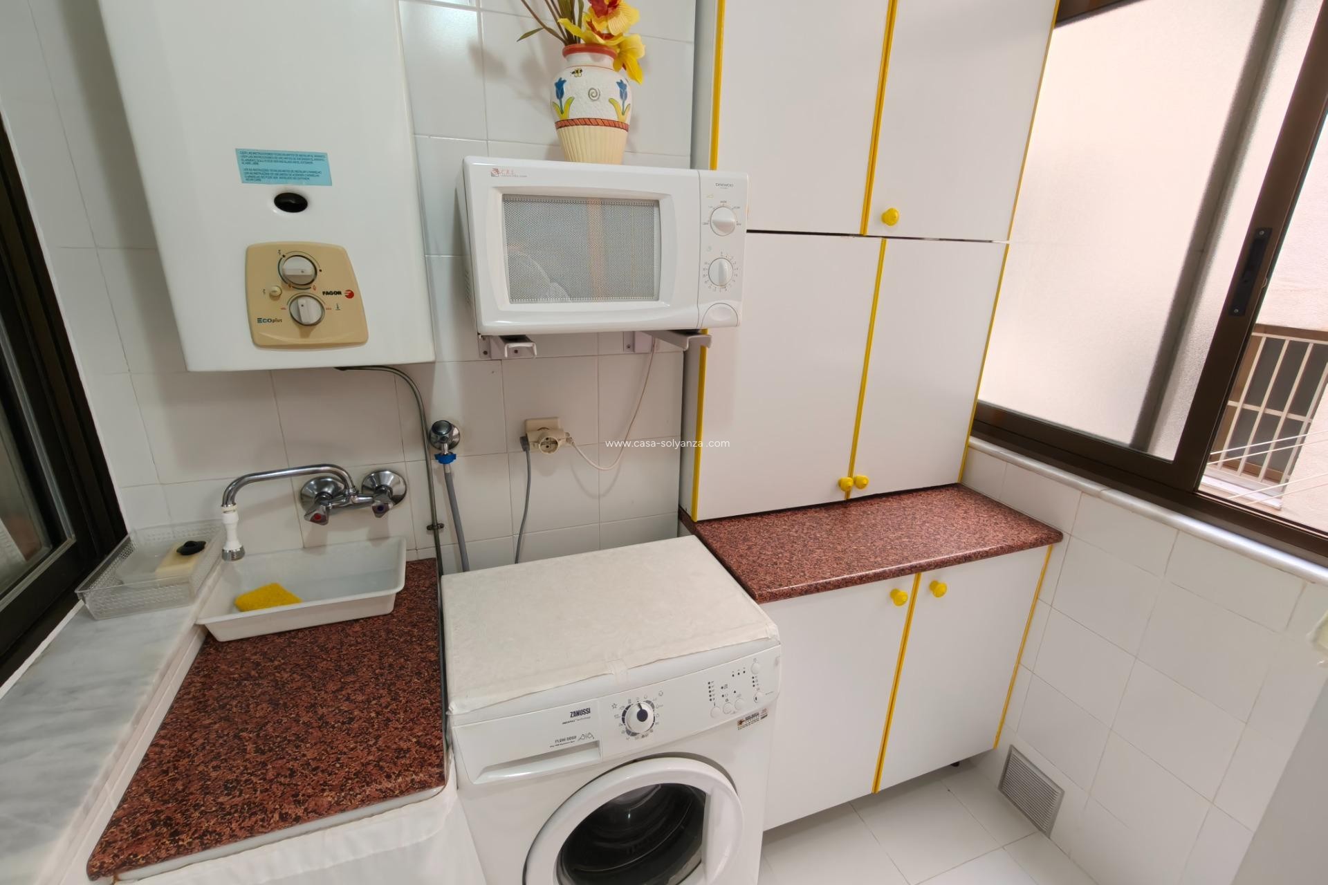 Resale - Apartment / flat - Torrevieja - Playa del Cura