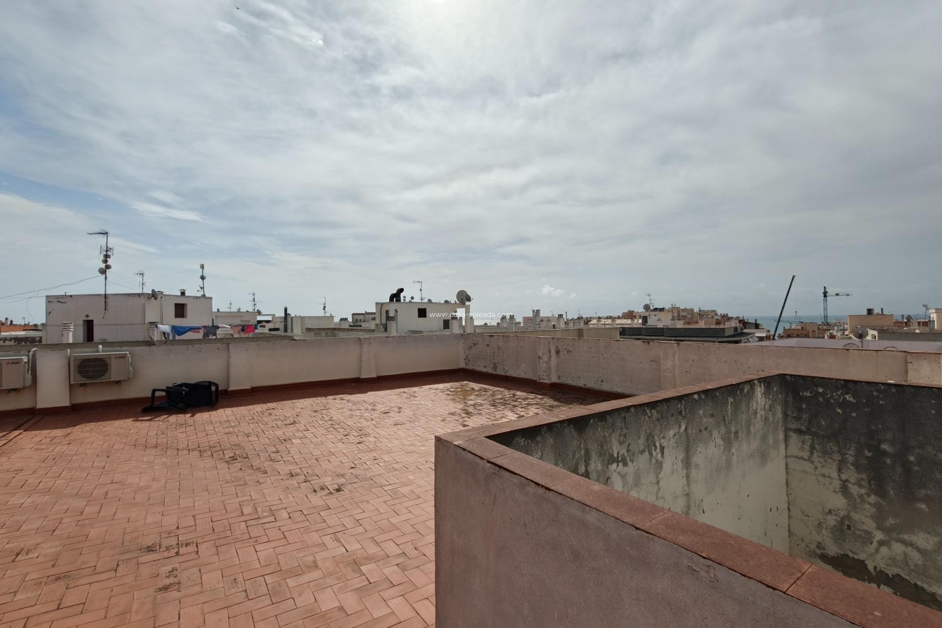 Resale - Apartment / flat - Torrevieja - Playa del Cura