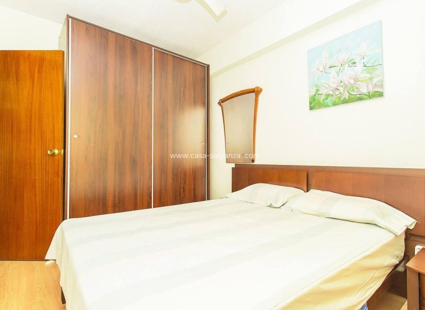 Resale - Apartment / flat - Torrevieja - Playa del Cura