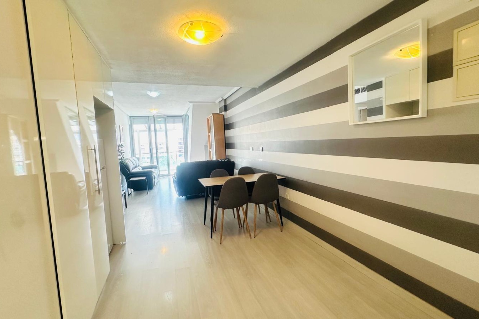 Resale - Apartment / flat - Torrevieja - Playa del Cura