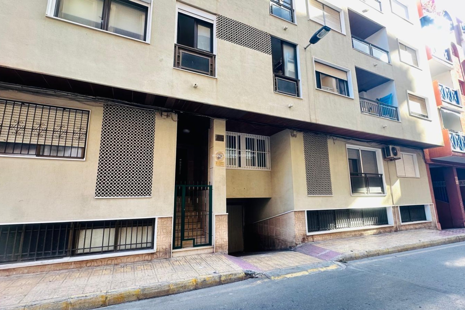 Resale - Apartment / flat - Torrevieja - Playa del Cura