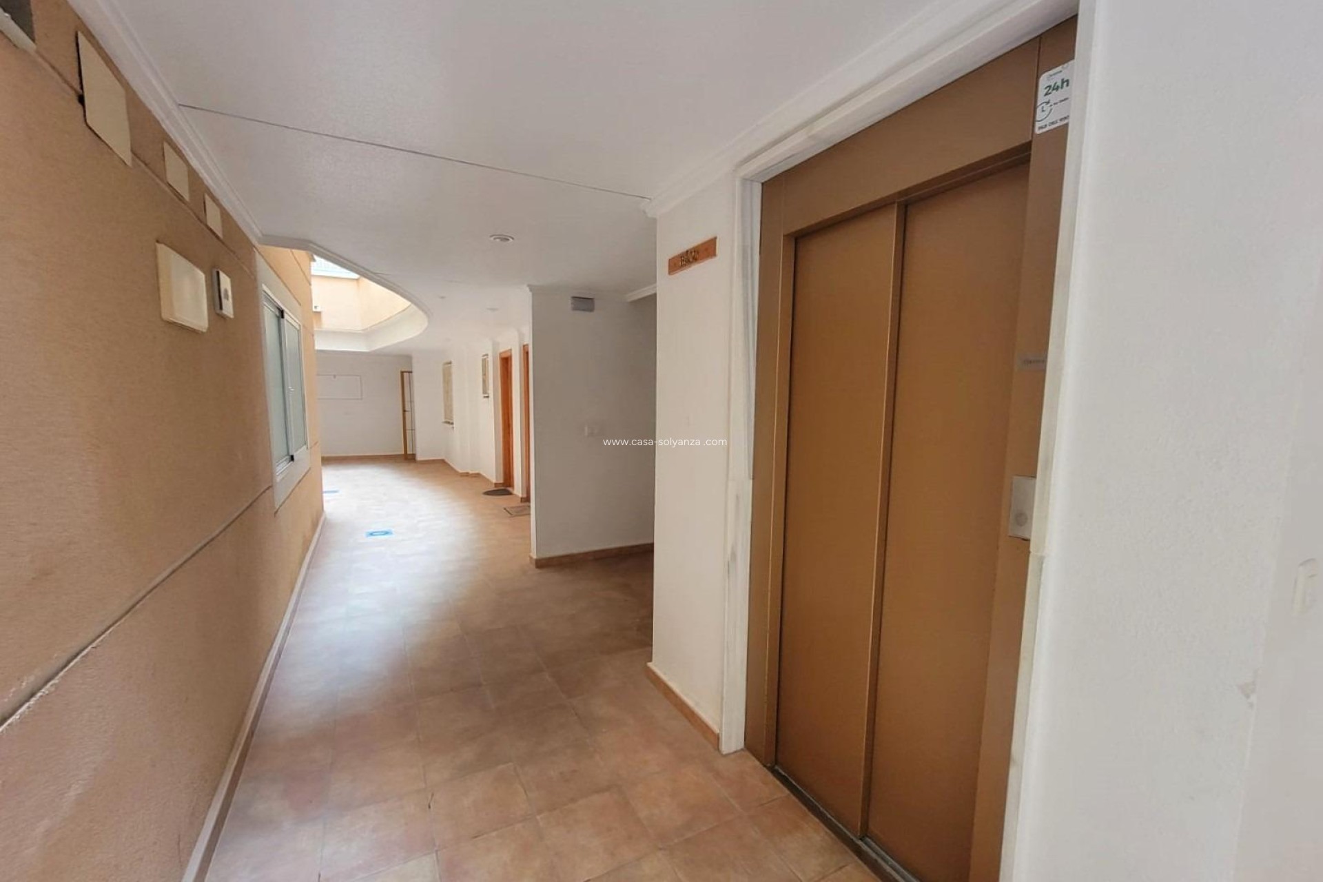 Resale - Apartment / flat - Torrevieja - Playa del Cura