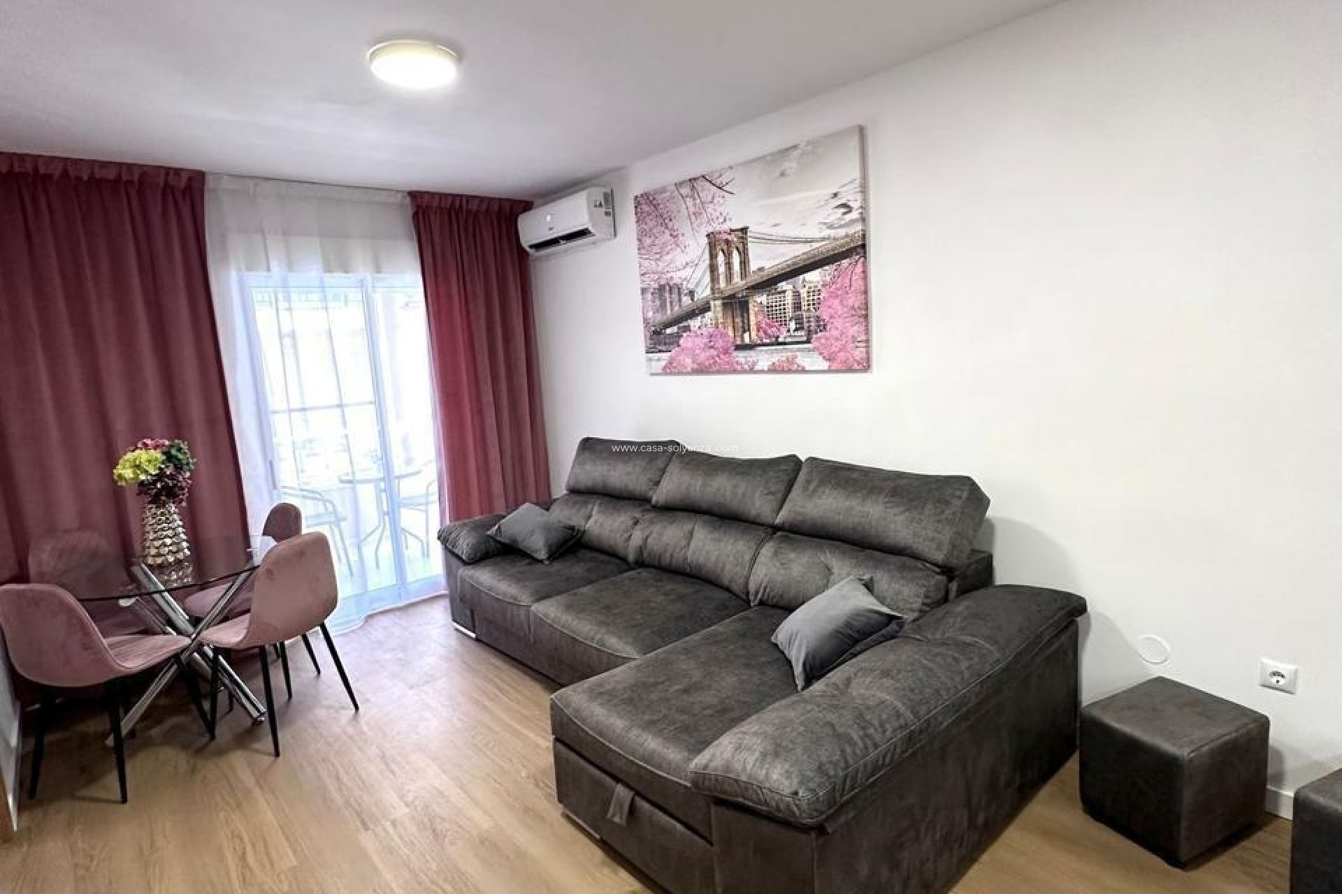 Resale - Apartment / flat - Torrevieja - Playa del Cura