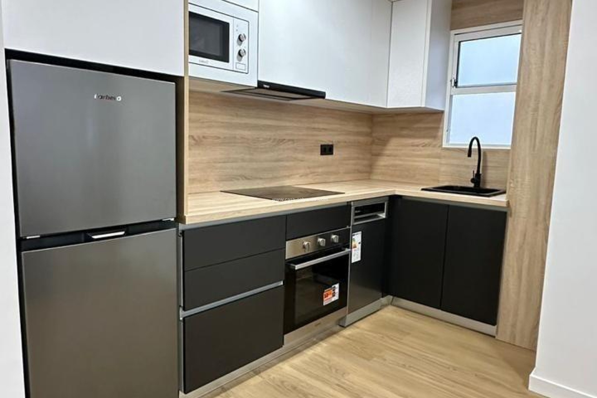 Resale - Apartment / flat - Torrevieja - Playa del Cura