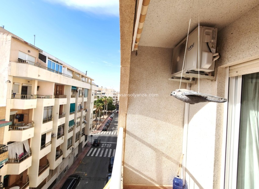 Resale - Apartment / flat - Torrevieja - Playa del Cura