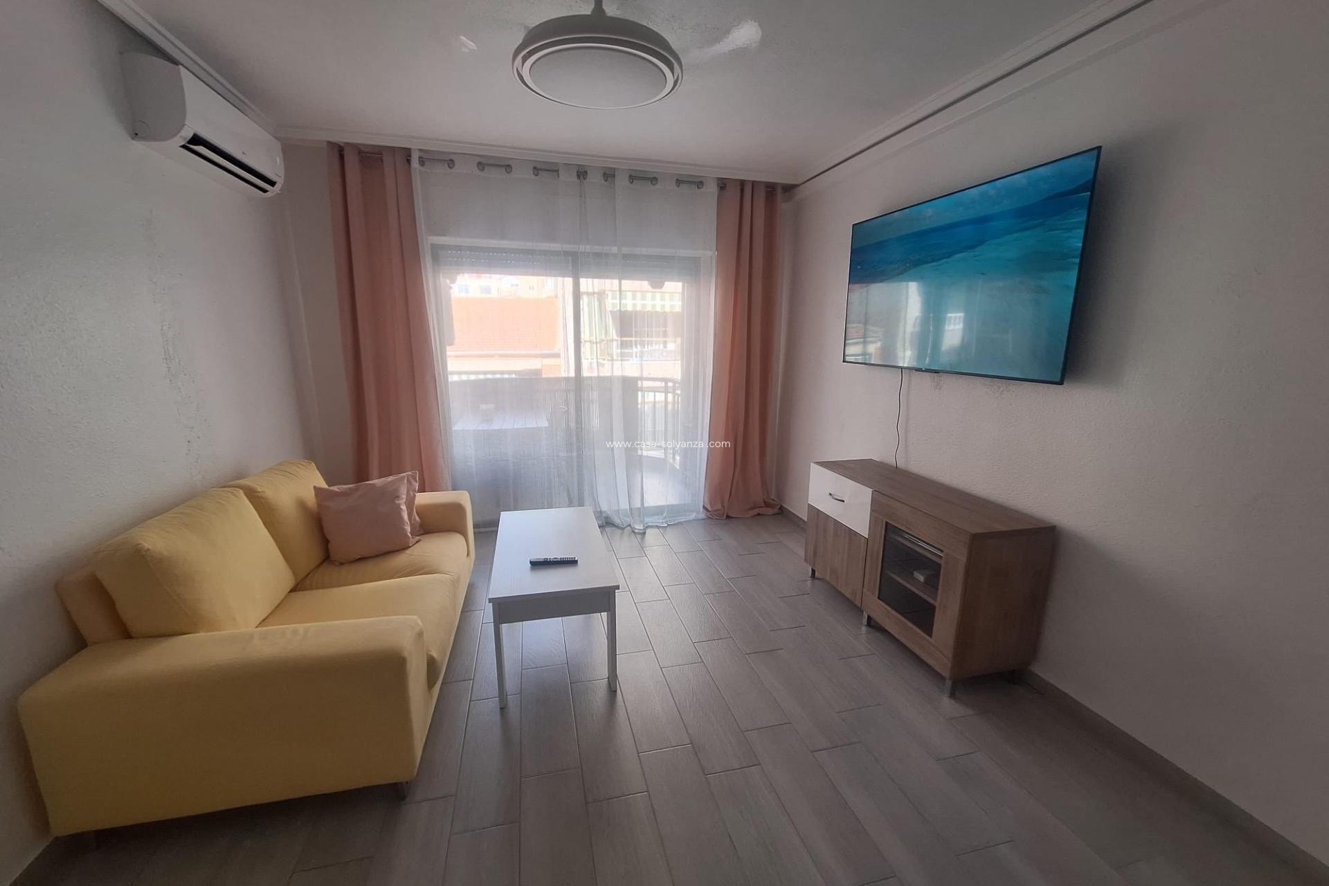 Resale - Apartment / flat - Torrevieja - Playa del Cura
