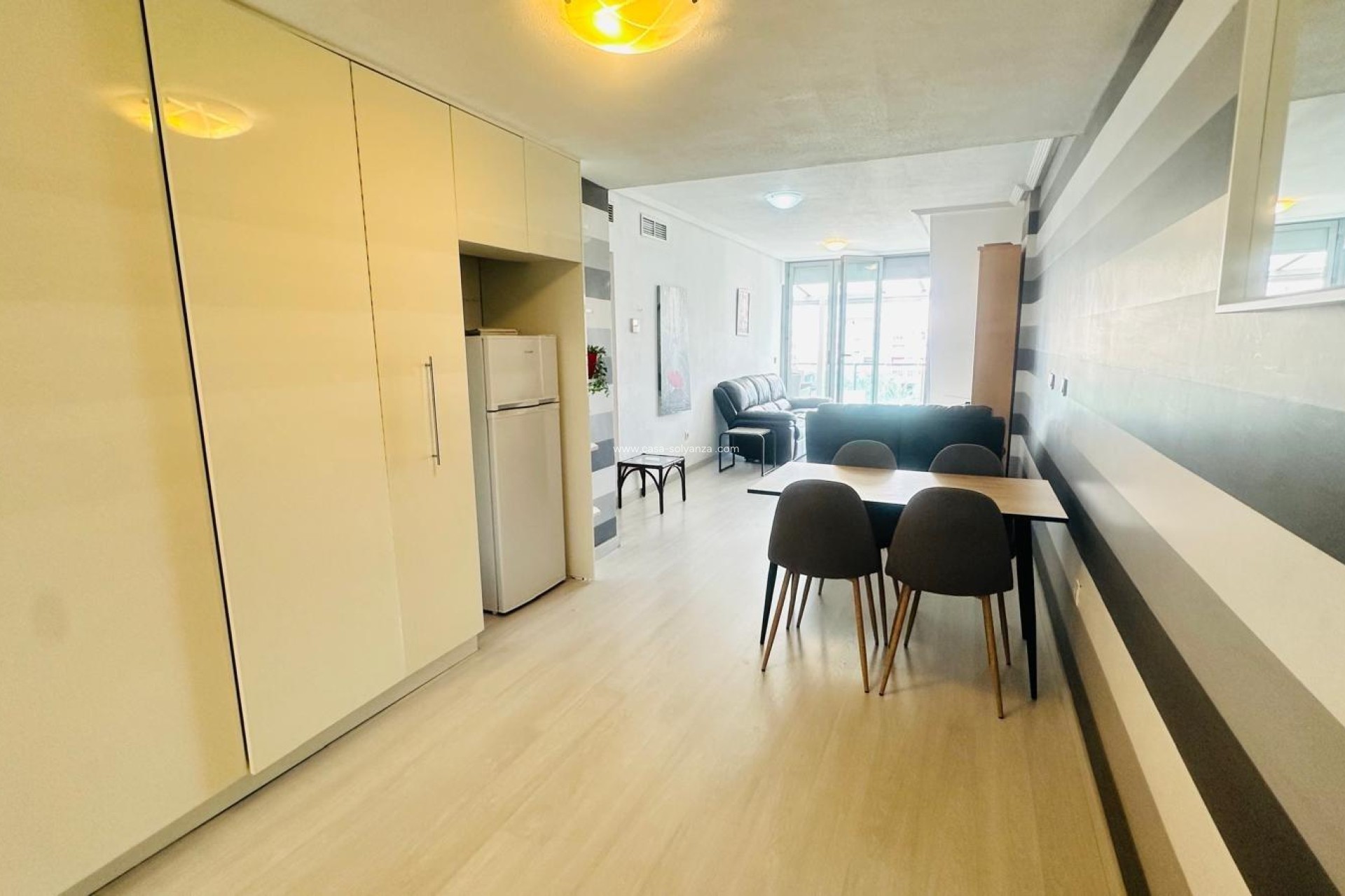 Resale - Apartment / flat - Torrevieja - Playa del Cura