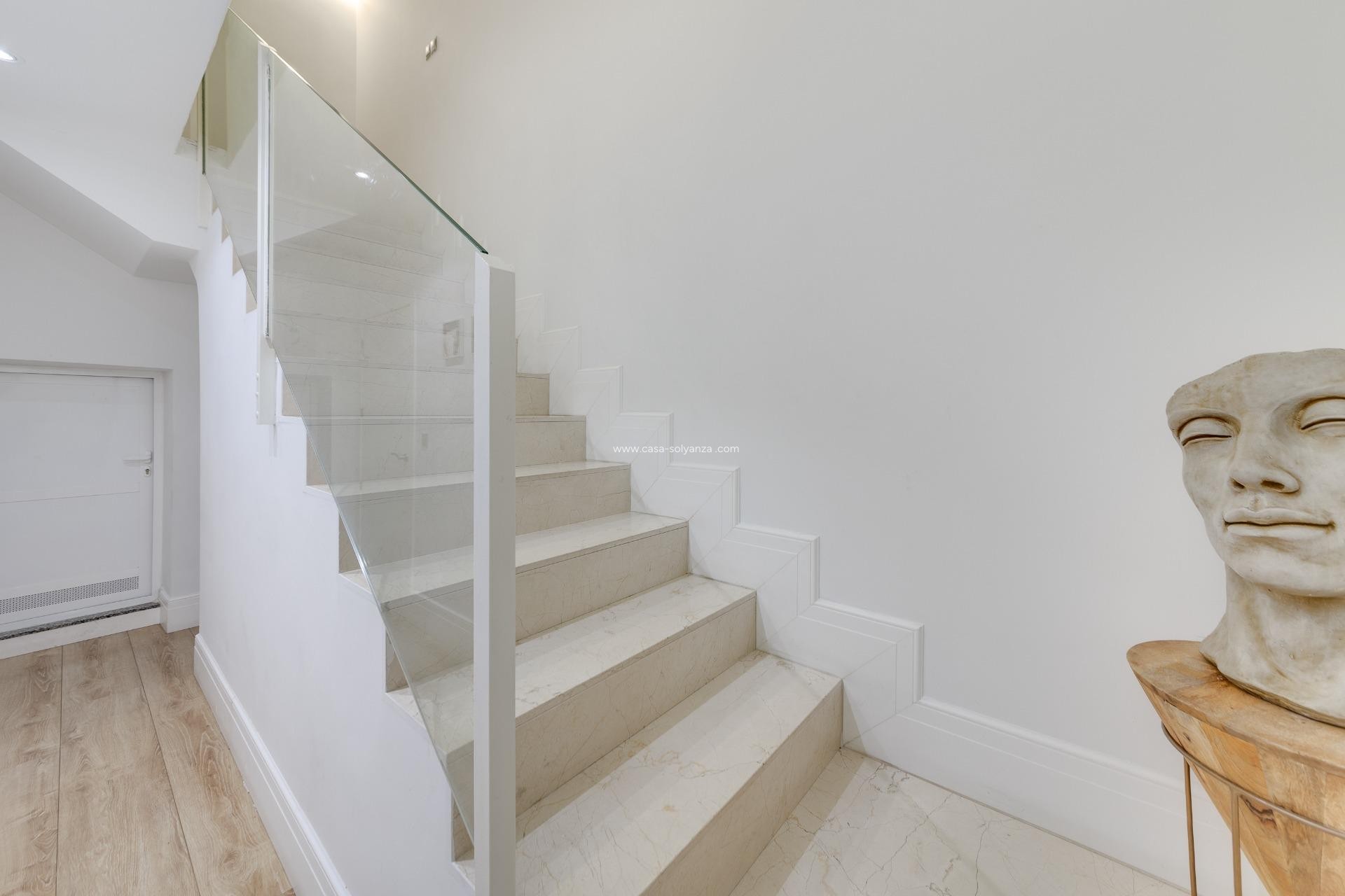 Resale - Apartment / flat - Torrevieja - Playa del Cura