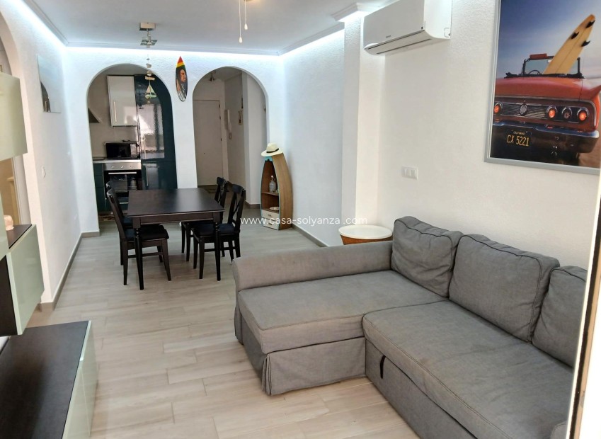 Resale - Apartment / flat - Torrevieja - Playa del Cura