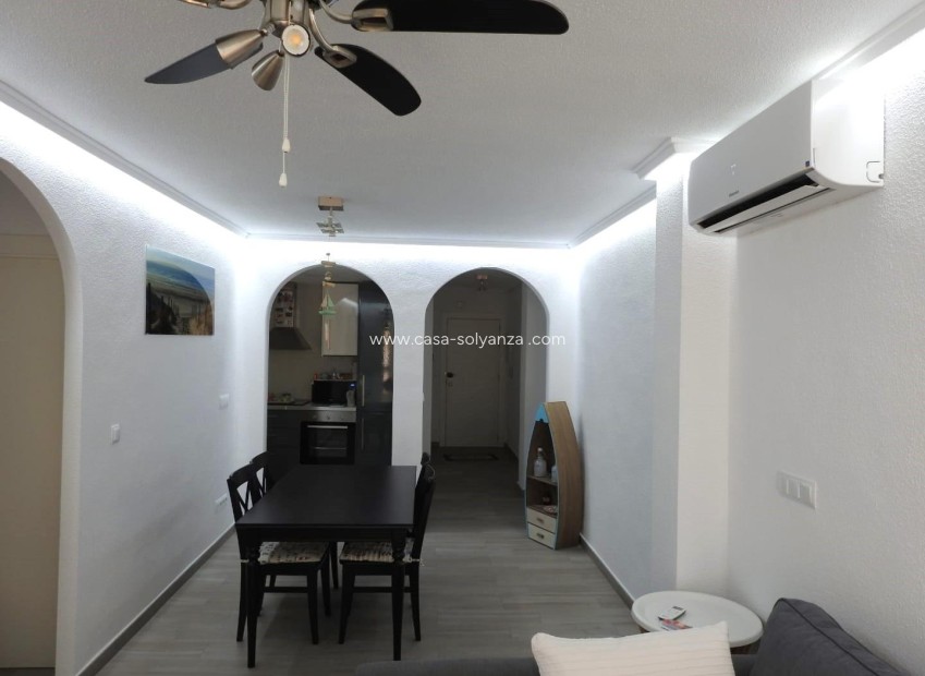 Resale - Apartment / flat - Torrevieja - Playa del Cura