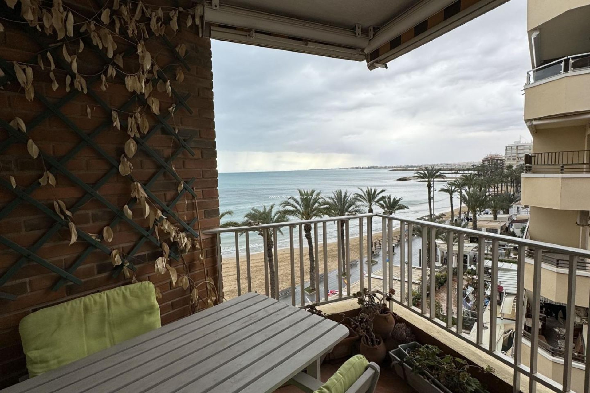 Resale - Apartment / flat - Torrevieja - Playa del Cura
