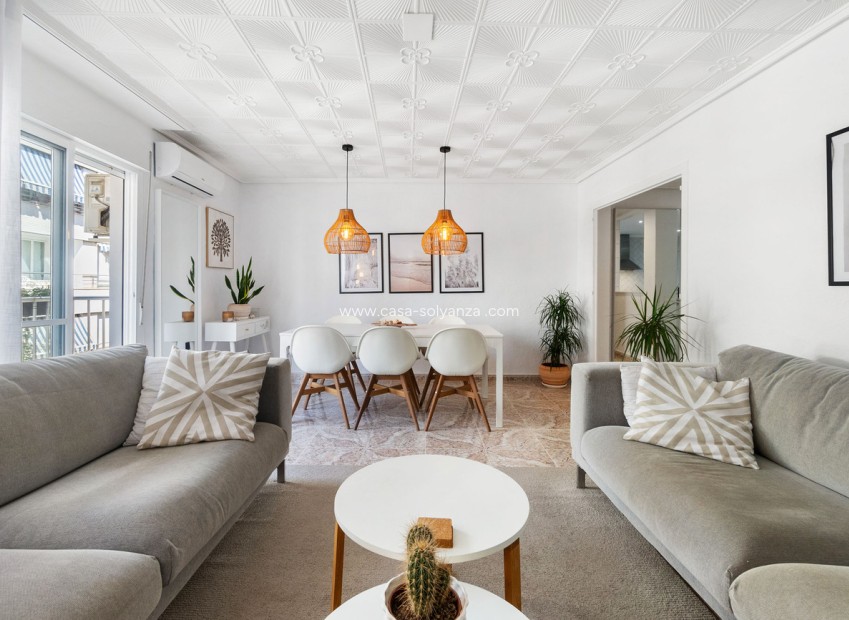 Resale - Apartment / flat - Torrevieja - Playa del Cura